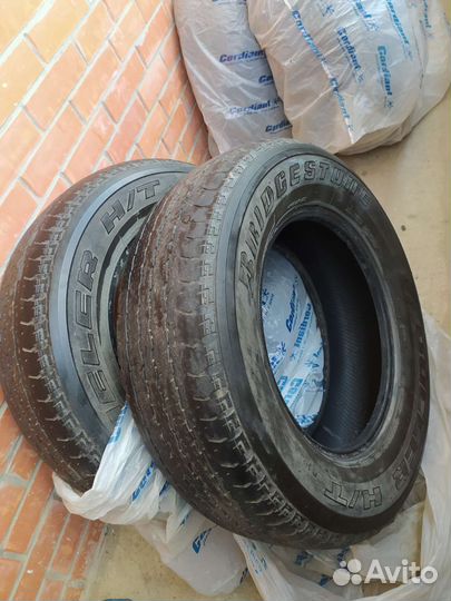 Bridgestone Dueler H/T 265/65 R17