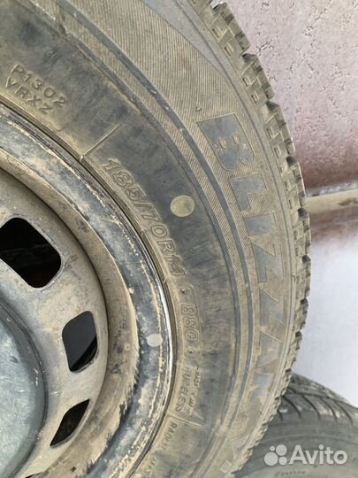 Bridgestone Blizzak VRX 185/70 R14 88