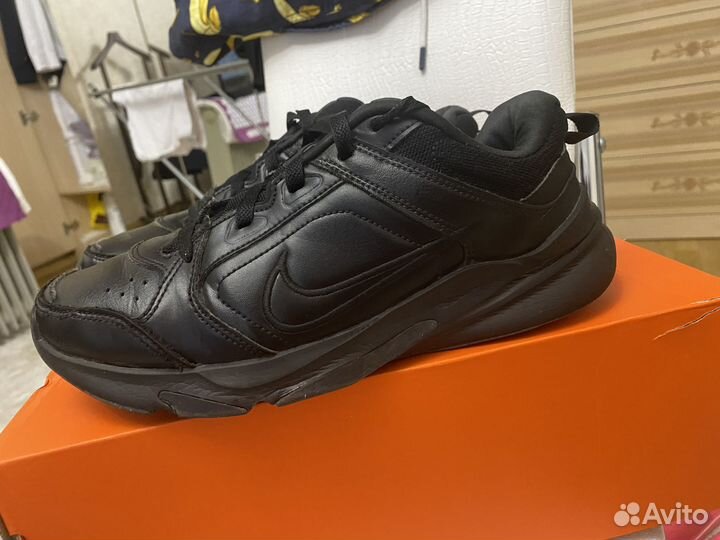 Кроссовки nike