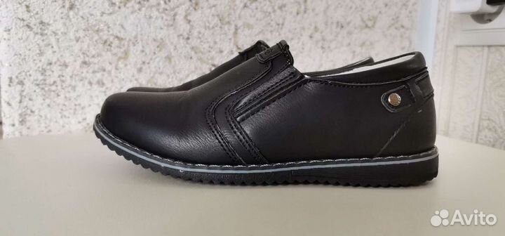 Туфли на мальчика 29р