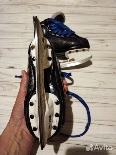 Хоккейные коньки bauer vapor детские