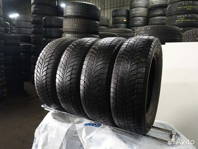 Bridgestone Blizzak LM-80 Evo 225/45 R18