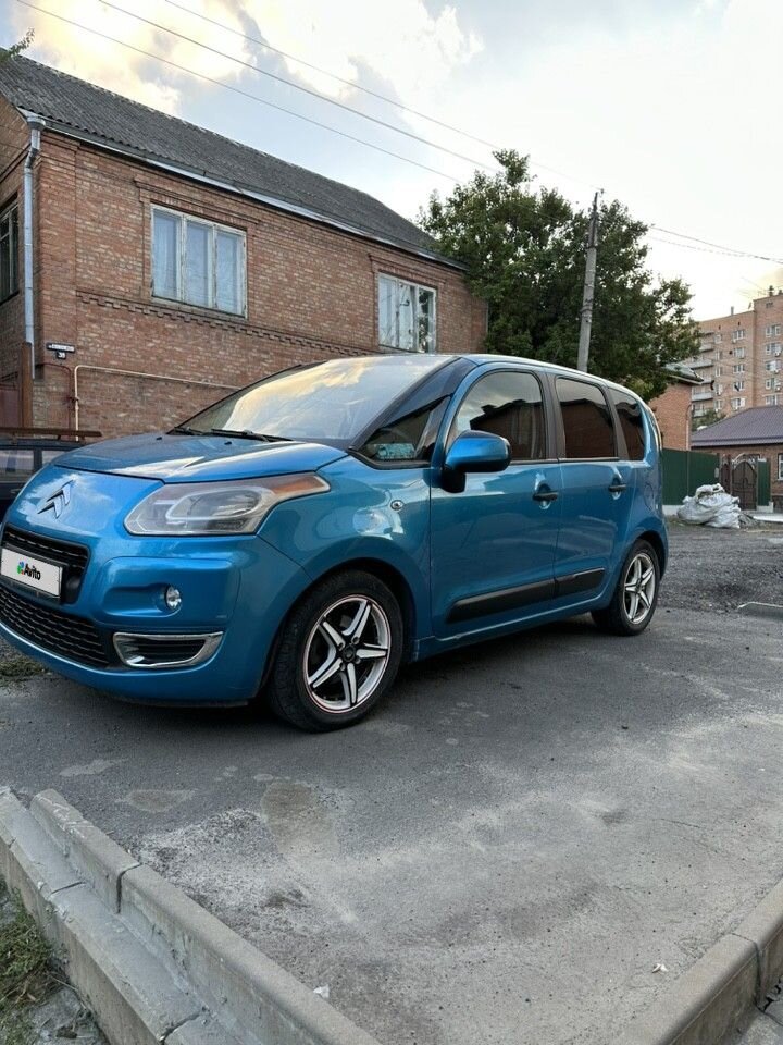 Citroen C3 Picasso: фото владельца