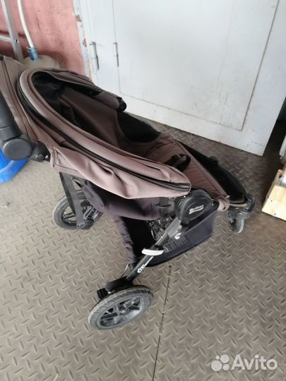 Прогулочная коляска britax b-motion