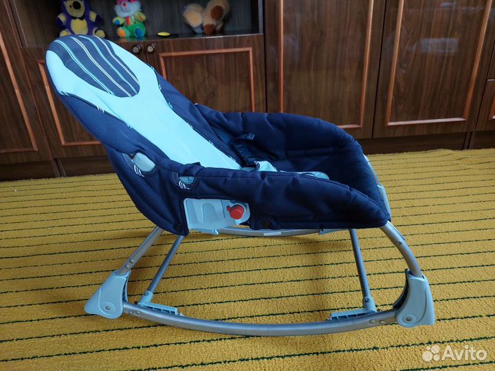 Шезлонг детский