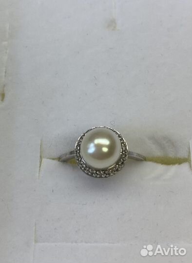 Кольцо серебряное с натуральным жемчугом