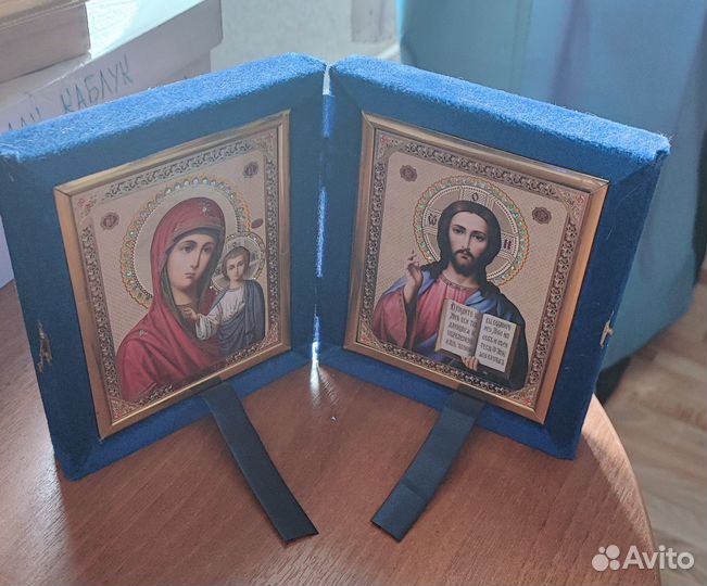 Складень 14*16 Дерево, бархат, стразы