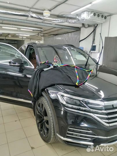 Ремонт лобового стекла, сколы, трещины