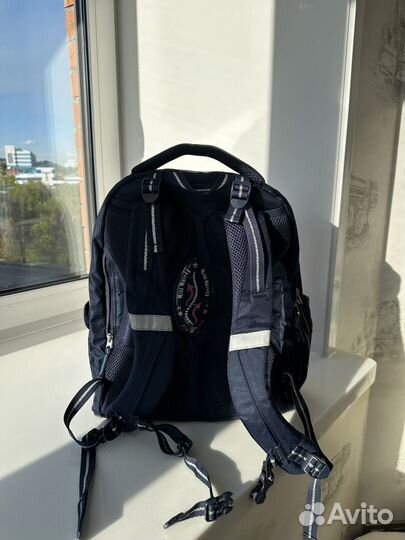 Продам школьный рюкзак