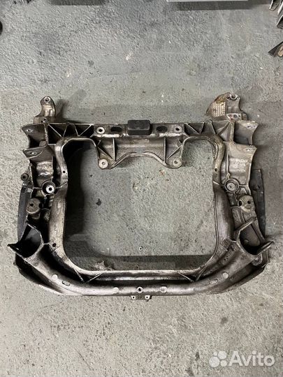 Подрамник передний Мерседес w220