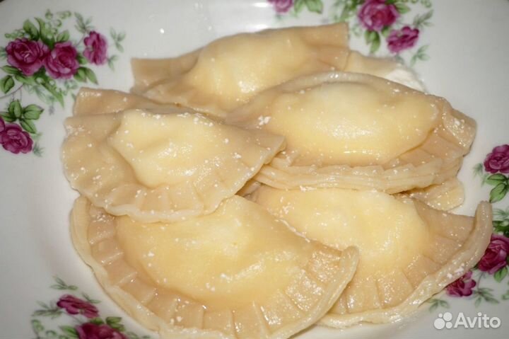 Торт Медовик, пельмени, выпечка, вареники