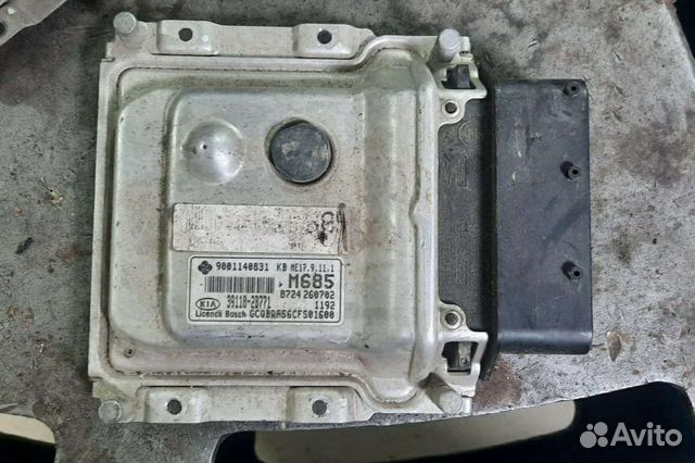 Эбу Hyundai solaris 39118-2B771