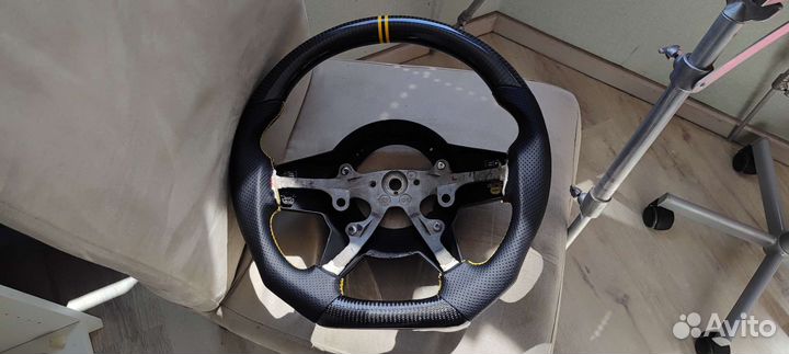 Руль карбоновый jeep commander grand Cherokee wk