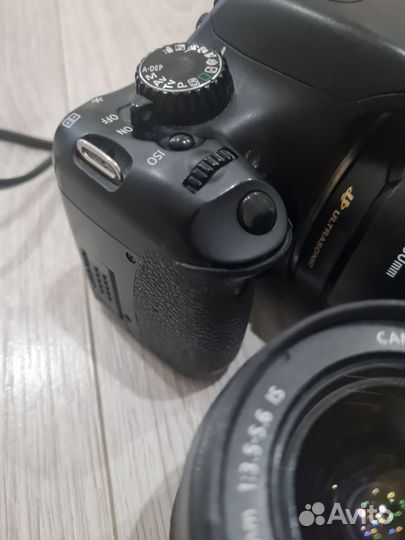 Зеркальный фотоаппарат canon 550d