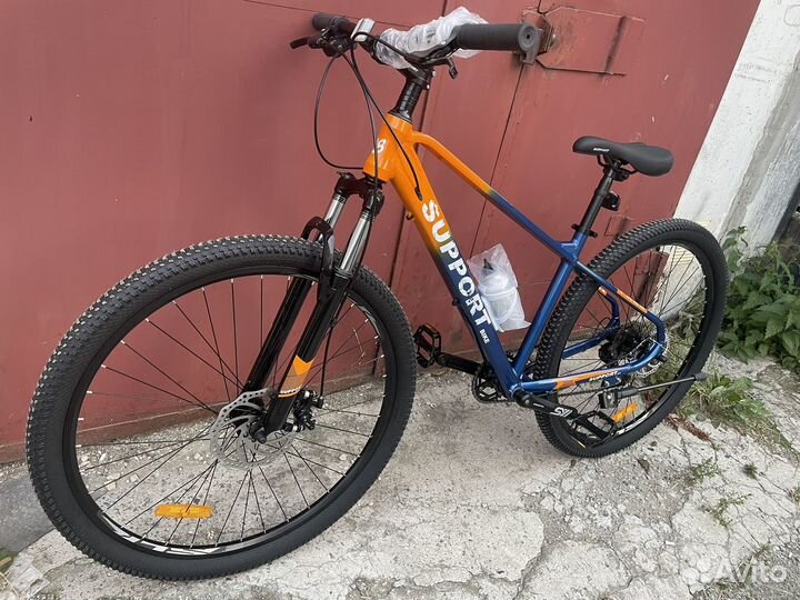 Велосипед на колесах 29 на 2,35 дюймов