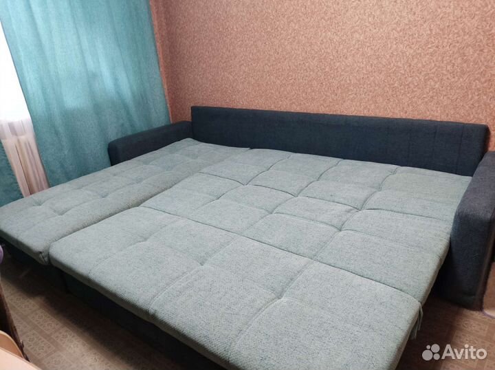 Диван