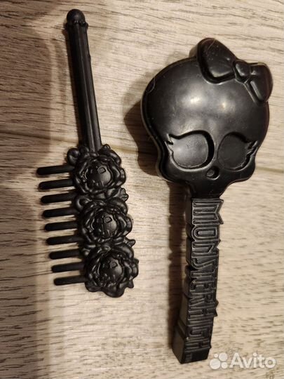 Куклы monster high и мебель