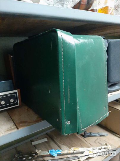 Швейная машина Чайка 2