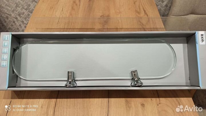 Стеклянная полка для ванной