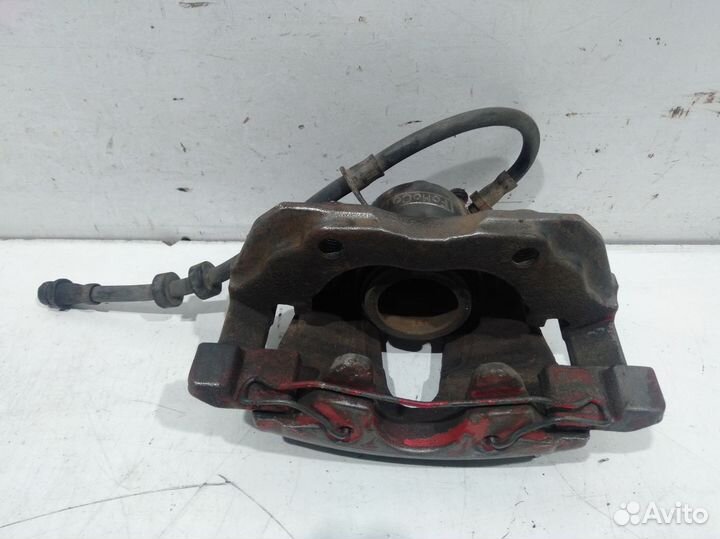 Суппорт тормозной передний правый Focus III 2011