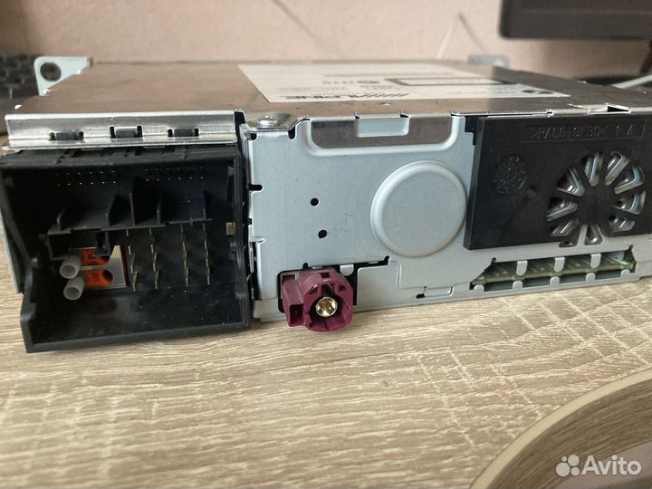 Головное устройство бмв Champ 2