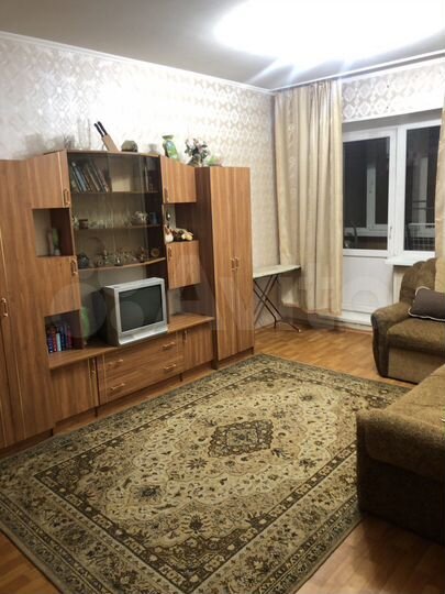 2-к. квартира, 52 м², 3/9 эт.