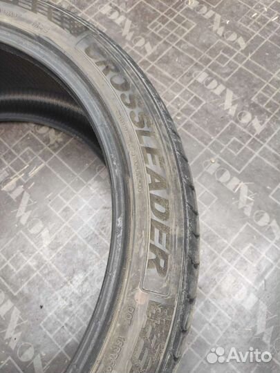 CrossLeader DSU02 265/40 R21