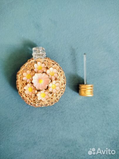 Винтажных флакон для духов