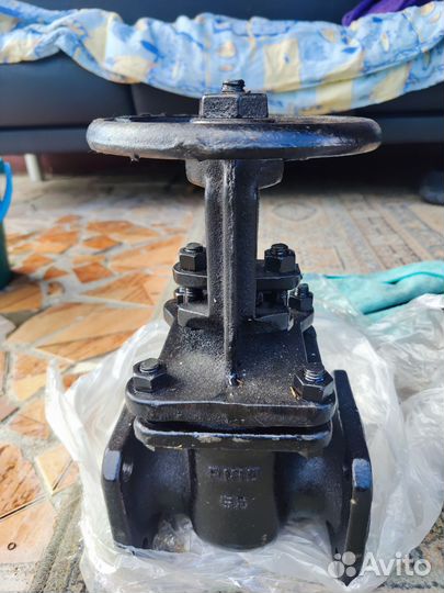Задвижка чугунная фланцевая