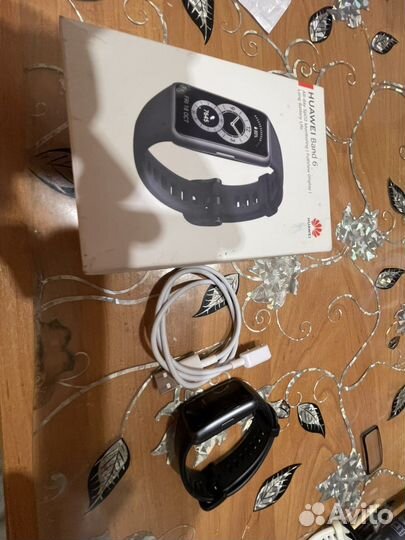 Huawei band 6