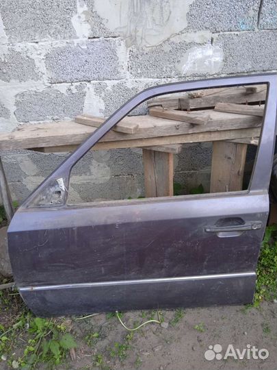 Двери на мерседес 190
