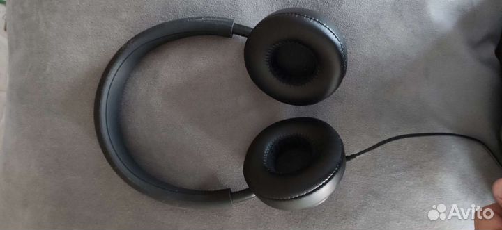 Беспроводные наушники