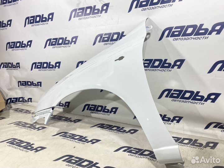 Крыло 1118 левое 