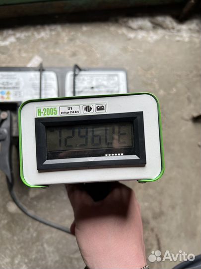 Аккумулятор автомобильный