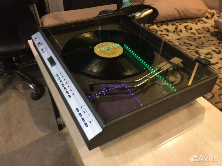 Проигрыватель винила Estonia 010