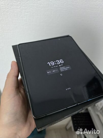 Samsung Galaxy Z Fold4, 12/256 ГБ