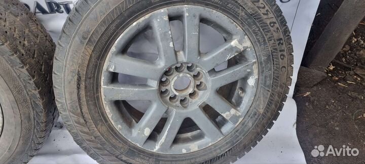 Saferich FRC866 215/65 R16