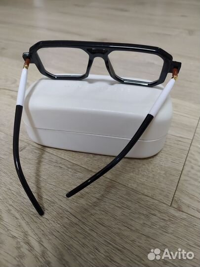 Солнцезащитные очки женские