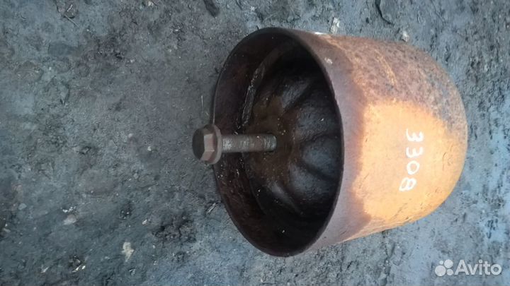 Стакан пневмоподушки задний мерседес актрос