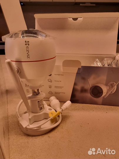 IP-камера Ezviz C3W Color Night Pro White
