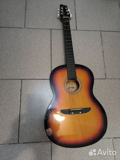 Акустическая гитара бу