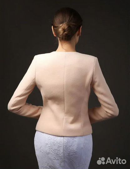 Пиджак женский 44 46 новый