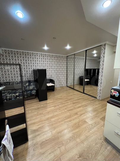 Квартира-студия, 38 м², 1/4 эт.