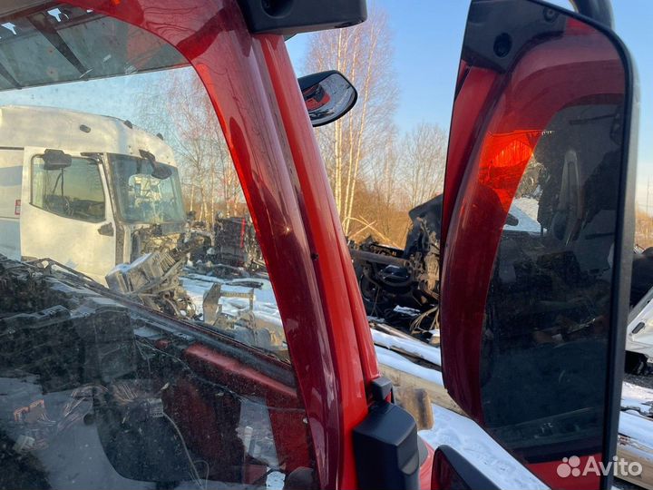 Зеркало заднего вида боковое правое 2017г