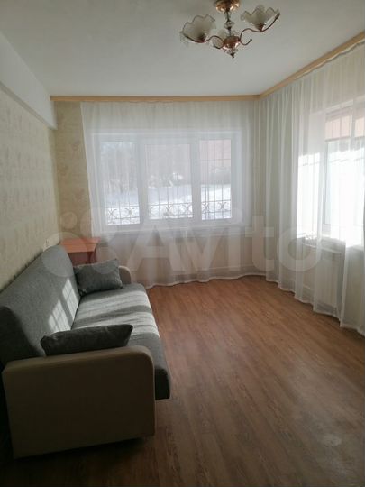 2-к. квартира, 45 м², 1/4 эт.
