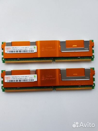 Серверная озу 2 GB Hynix PC2-5300 DDR2-667MHz