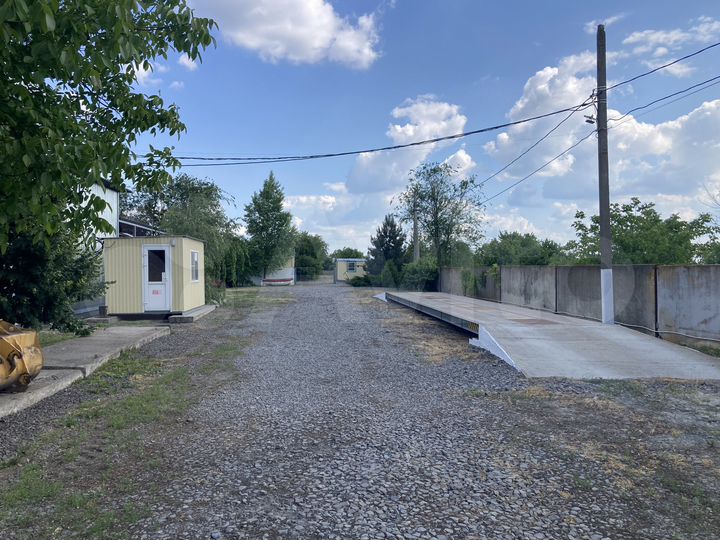 Склад, 1360 м²