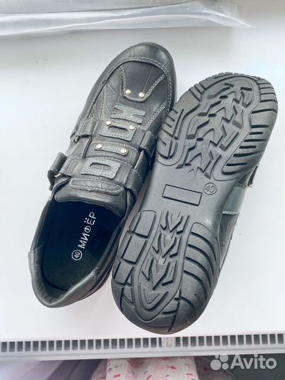 Кроссовки мужские новые