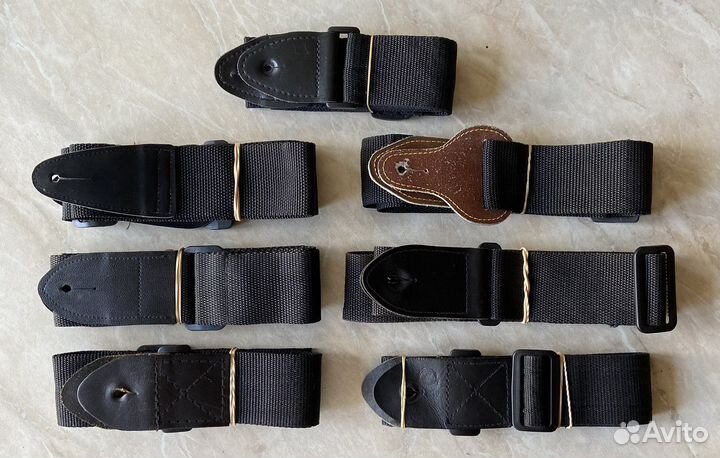 Черные гитарные ремни