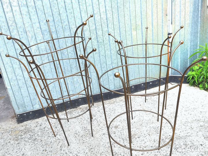 Кустодержатель для растений